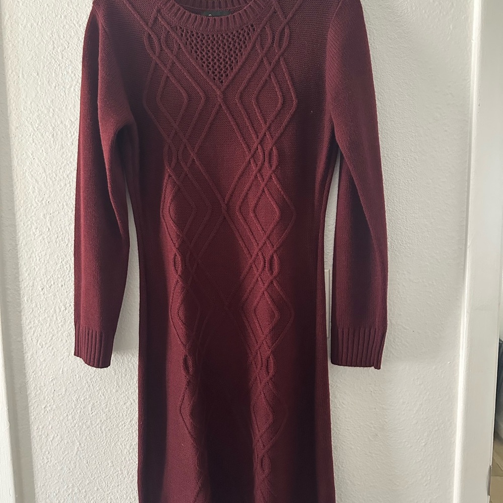 Connected Apparel Burgundy Long Sleeve Sweater Dress for Casual Occasions